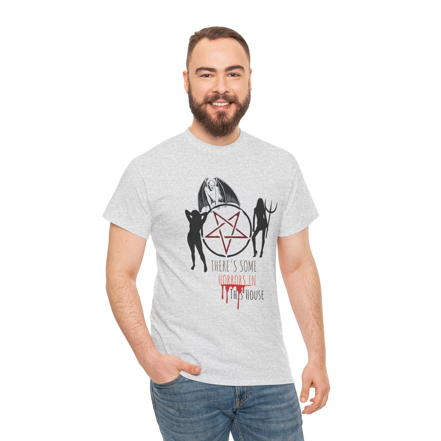 Es gibt Horrors in diesem Haus Halloween Shirt, Unisex, Satire, Gothic, Gruselige Jahreszeit T-Shirt